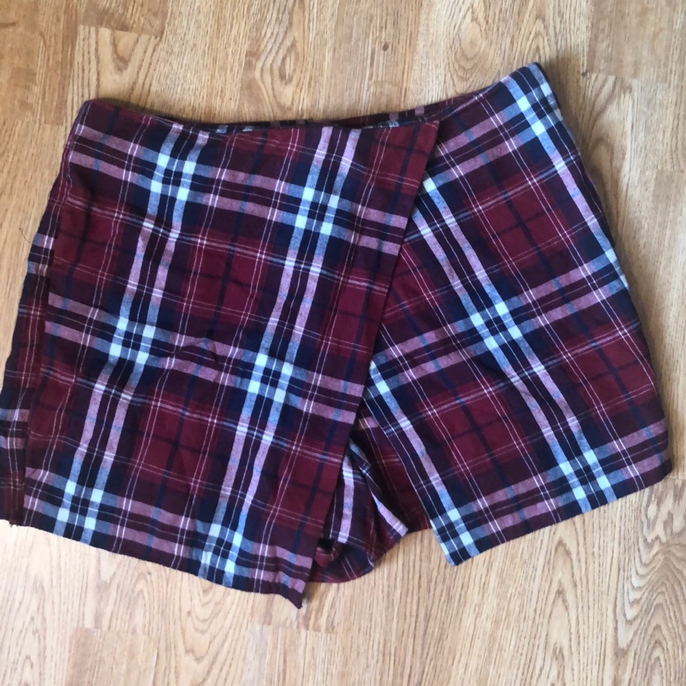 🌹Plaid Skort Sz 6 Cooperative Ladies Red